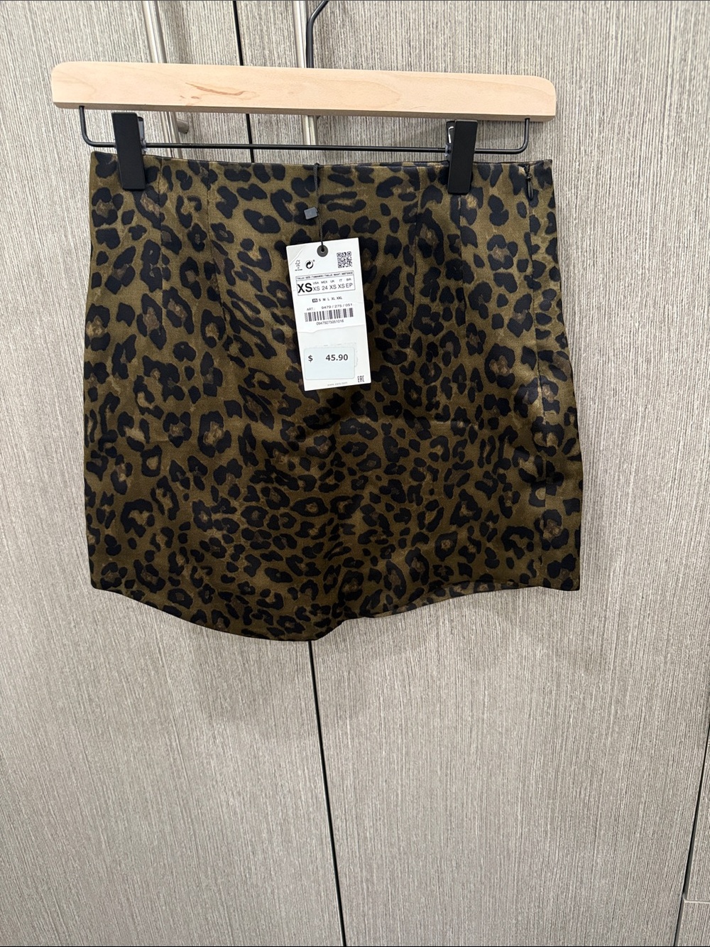 Zara Leopard Print Mini Skirt - Olive & Black